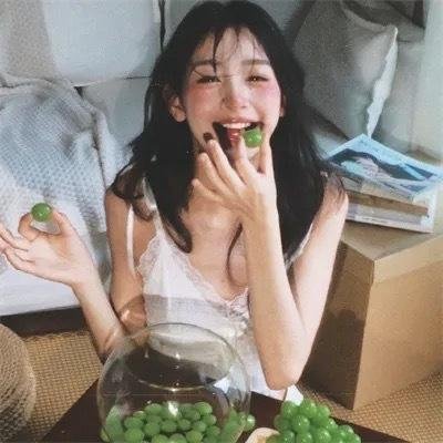 伤痕累累